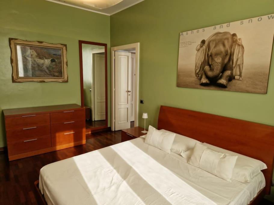 Cozy Flat Mins Walk To Navigli And Metro Porta Genova Lägenhet Milano Exteriör bild